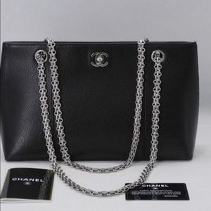 ❌❌SOLD❌❌Chanel Silver Chain Purse
